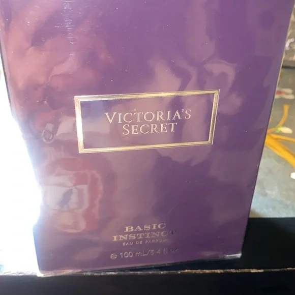 Victoria’s Secret Basic instinct 3.4 fluid ounces brand new